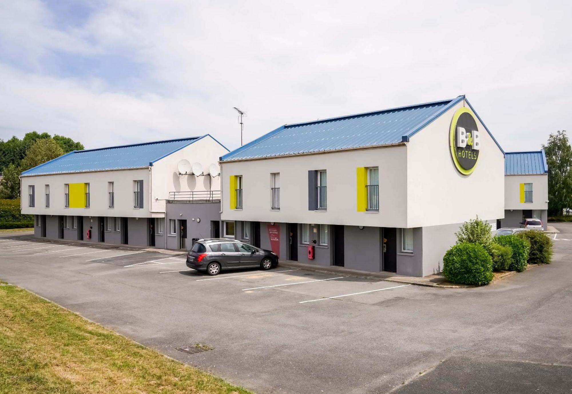 B&B Hotel Saint-Witz Hotel 2*